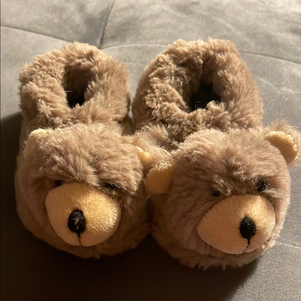 Size 5/6 - The Cutest Baby Bear Slippers - Brown
